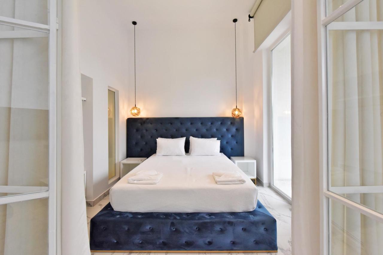 4 Elements Seaside Luxury Suites By Rentalspro Services Nea Moudania Halkidiki Экстерьер фото