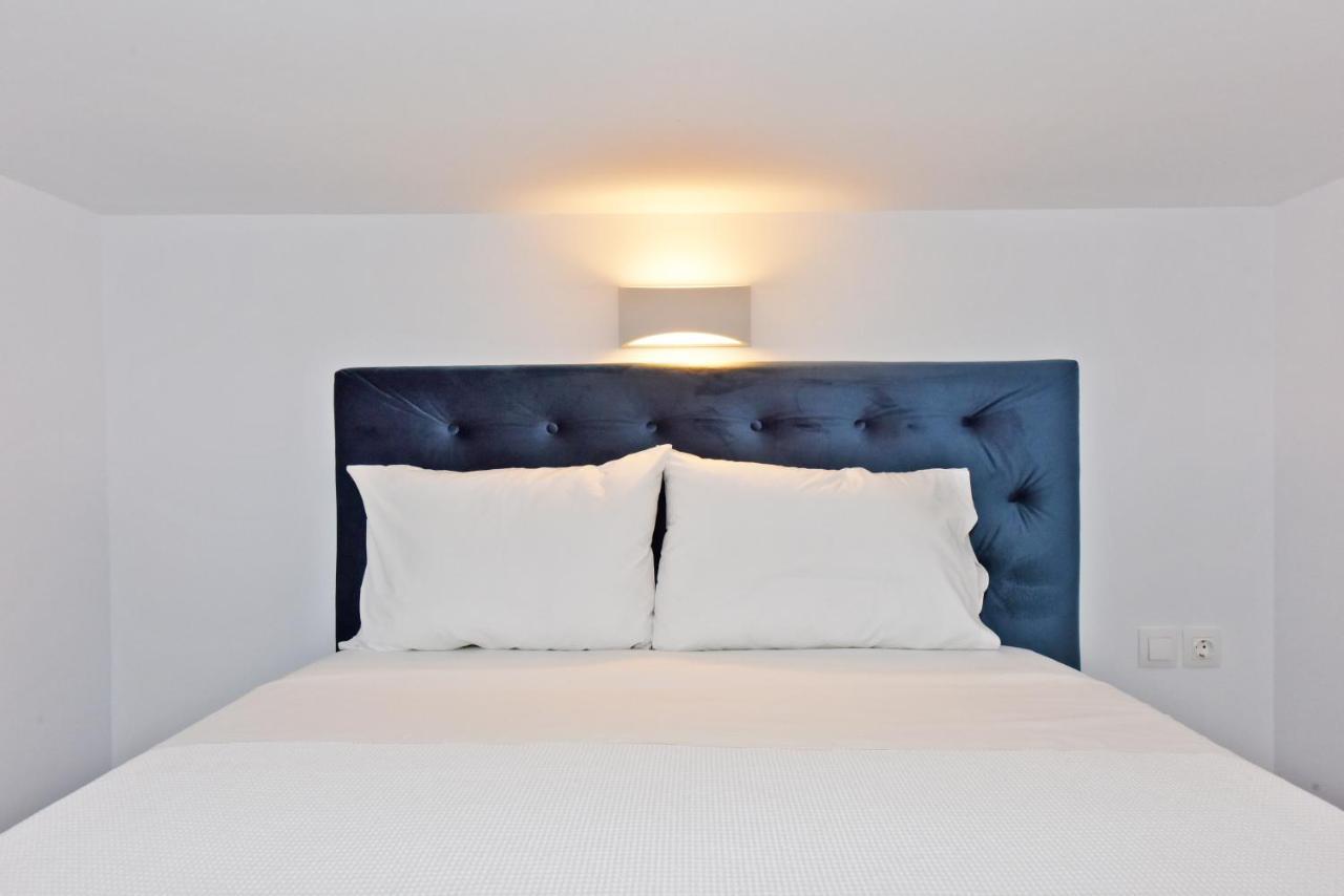 4 Elements Seaside Luxury Suites By Rentalspro Services Nea Moudania Halkidiki Экстерьер фото