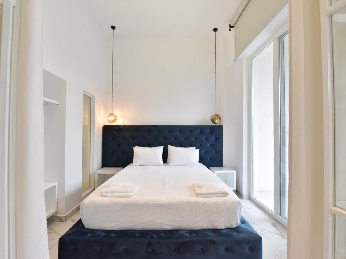 4 Elements Seaside Luxury Suites By Rentalspro Services Nea Moudania Halkidiki Экстерьер фото